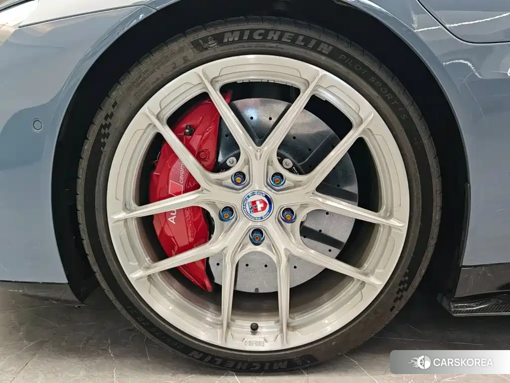 Audi RS e-tron GT id 4599742 из Китая 13