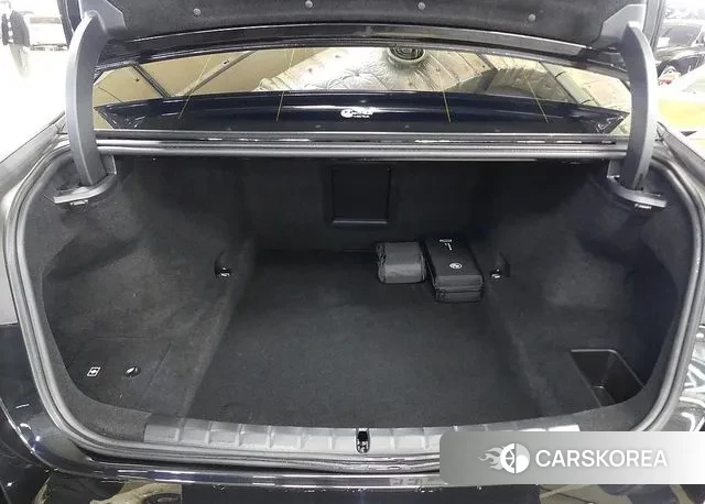 BMW 7 Series (G70) id 3695984 из Кореи 14