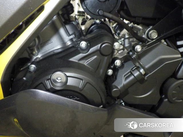 Engine photo