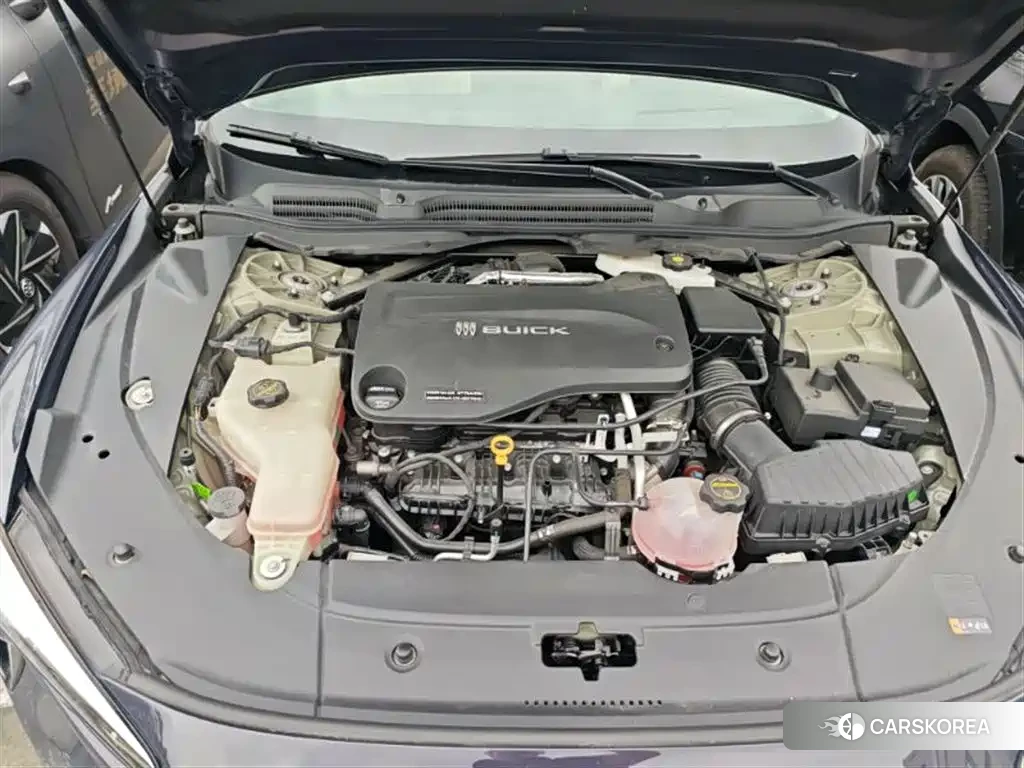 Buick Extreme L7 id 4576858 из Китая 11