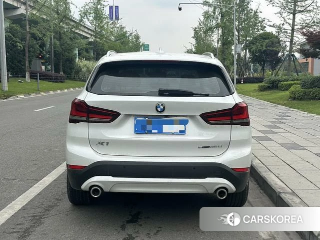 BMW X1 2022 Белый из Китая, фото 3
