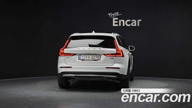Volvo V60 Cross-Country 2nd Generation id 2740149 из Кореи 14