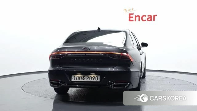 Hyundai The New Grandeur IG id 4384037 из Кореи 14