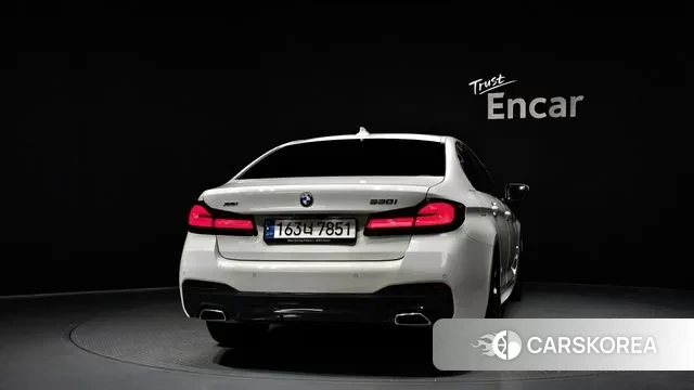 BMW 5 Series (G30) id 3053327 из Кореи 14