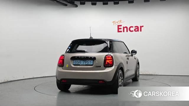 Mini Cooper Electric id 4282073 из Кореи 24