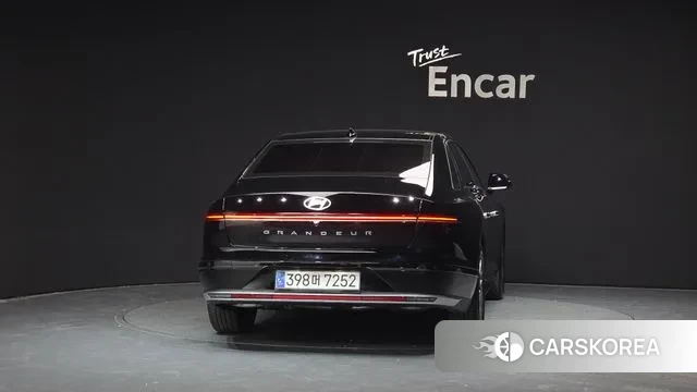 Hyundai Grandeur (GN7) id 3596346 из Кореи 14