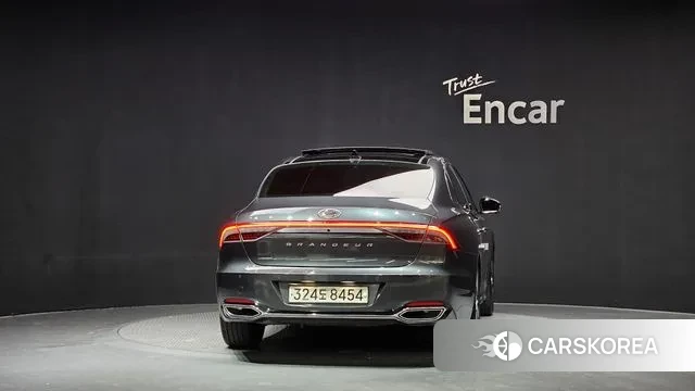 Hyundai The New Grandeur IG id 3472815 из Кореи 14