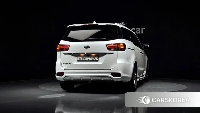 Kia The New Carnival id 3728564 из Кореи 14