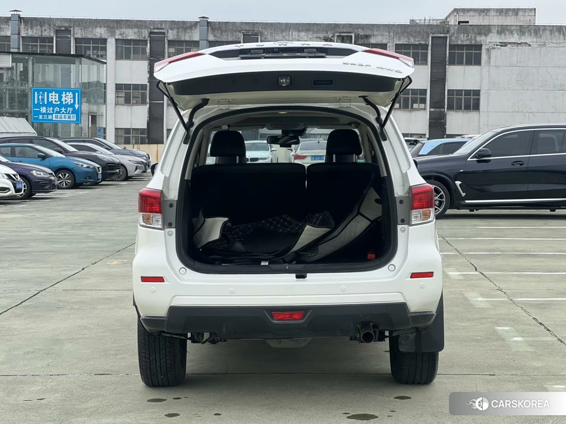 Nissan Tuda id 4420139 из Китая 12