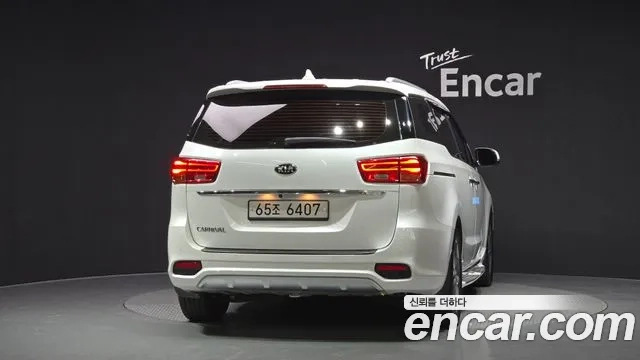 Kia The New Carnival id 2917449 из Кореи 14