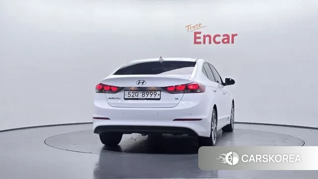 Hyundai Avante AD id 3647328 из Кореи 14