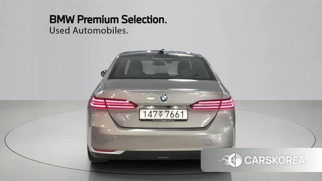BMW 5 Series (G60) id 4602228 из Кореи 14