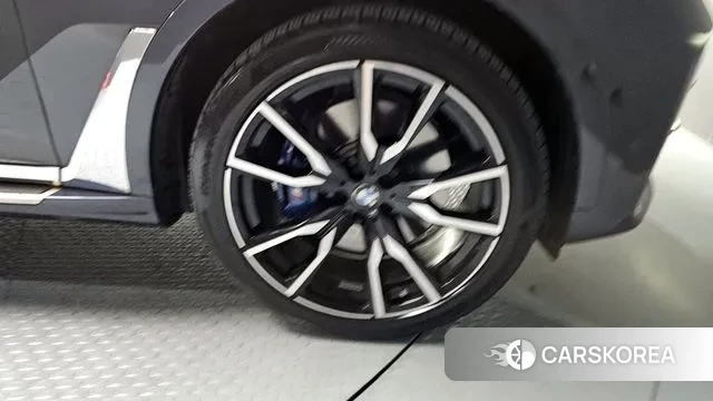 BMW X7 (G07) id 3401372 из Кореи 14