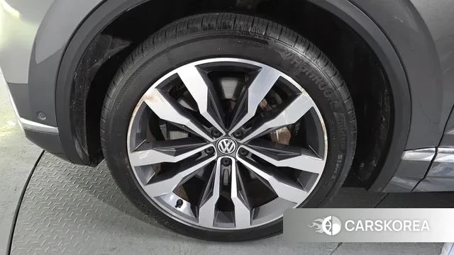 Volkswagen Touareg 3rd generation id 3498976 из Кореи 14