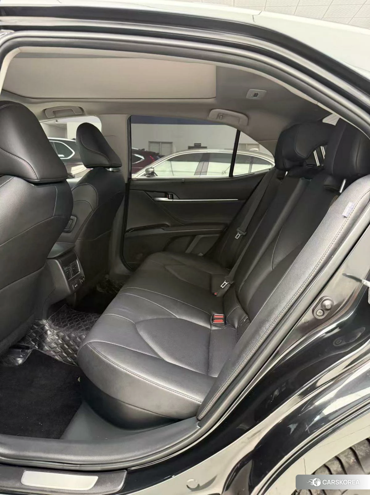 Toyota Camry 2021 Черный из Китая, фото 4