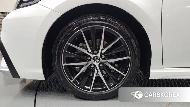 Toyota Camry (XV70) id 2968732 из Кореи 14