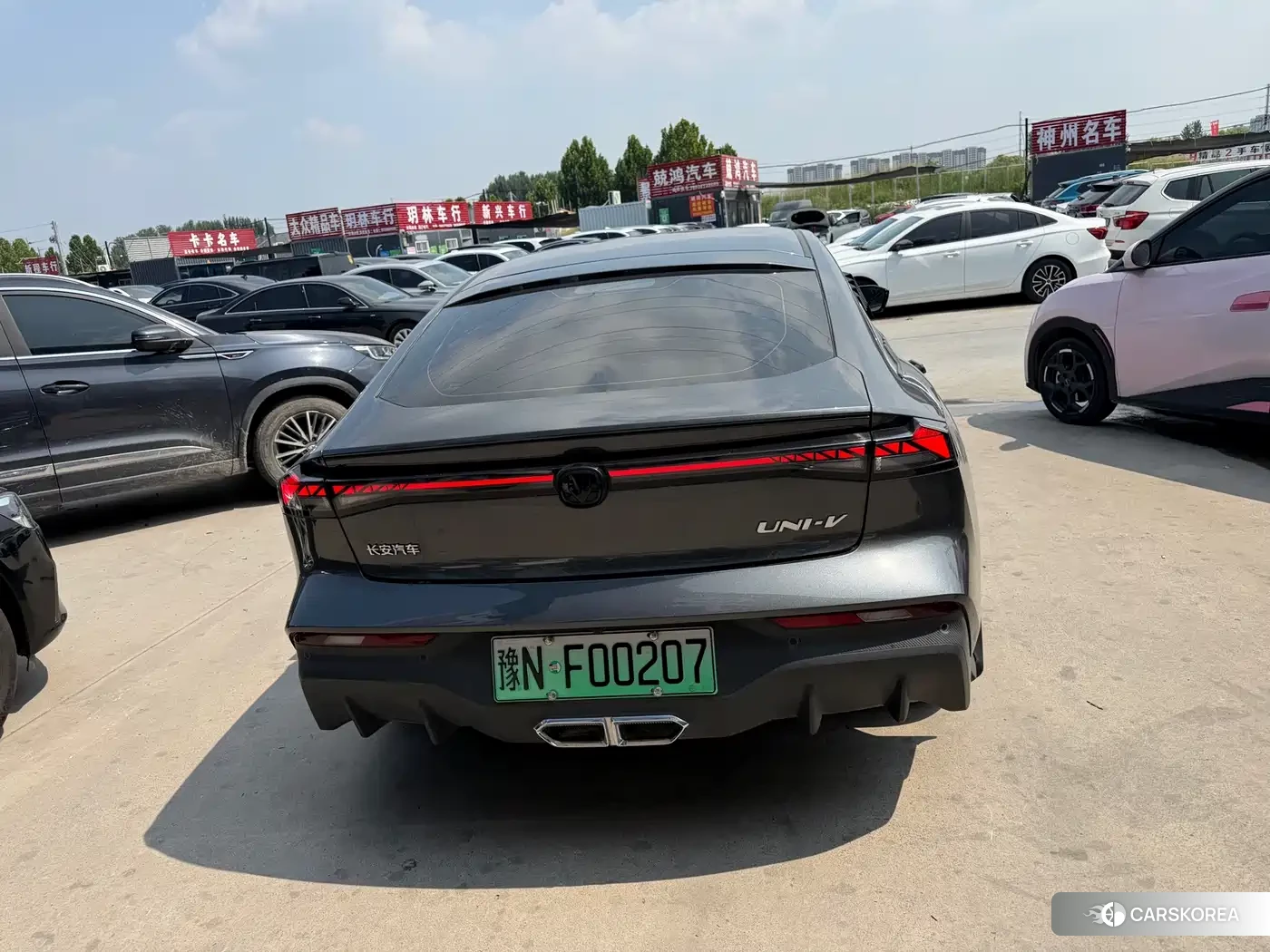 Chang'an Changan UNI-V Smart iDD 2024 Silver/gray из Китая, фото 4