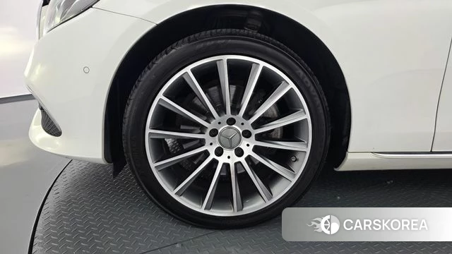 Mercedes-Benz E-Class W213 id 4595536 из Кореи 28