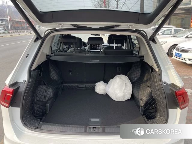 Volkswagen Tiguan L id 4276190 из Китая 16