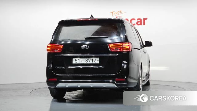 Kia The New Carnival id 3861680 из Кореи 14