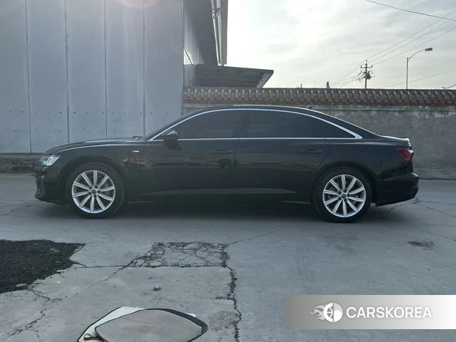 Audi A6L id 4271276 из Китая 17