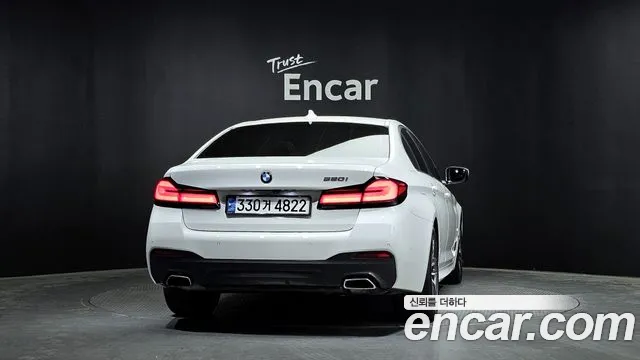 BMW 5 Series (G30) id 2689432 из Кореи 14