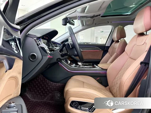 Audi A8 2021 Черный из Китая, фото 4
