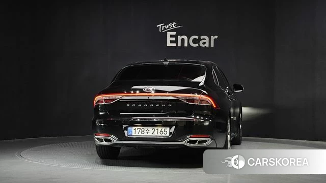 Hyundai The New Grandeur IG id 4519239 из Кореи 29
