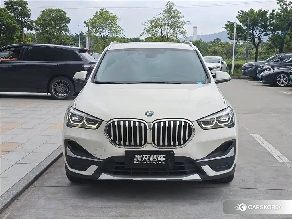 BMW X1 2021 Белый из Китая, фото 4