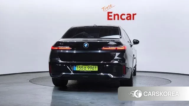 BMW 7 Series (G70) id 3653850 из Кореи 14