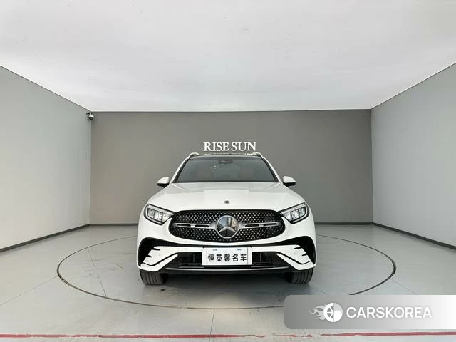 Mercedes-Benz GLC 2025 Белый из Китая, фото 4