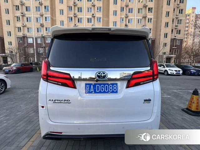 Toyota Elfa 2023 Белый из Китая, фото 6