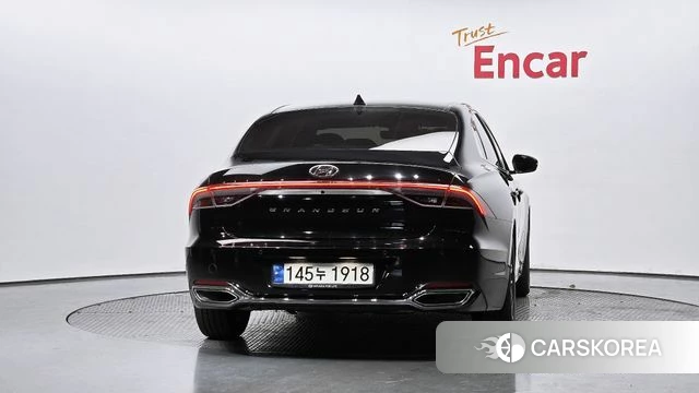 Hyundai The New Grandeur IG id 3955120 из Кореи 14