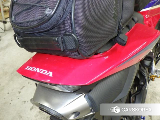 Honda CBR600RR id 3950011 из Японии 28