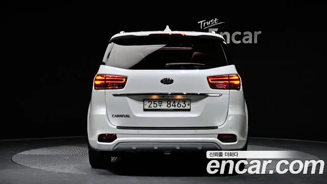 Kia The New Carnival id 2471970 из Кореи 14