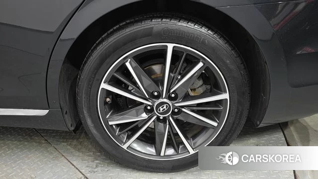 Hyundai The New Grandeur IG id 3807148 из Кореи 14