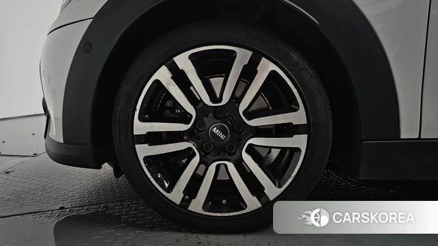 Mini Cooper S id 4540692 из Кореи 28