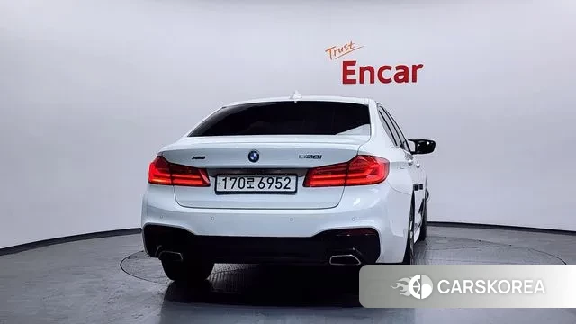 BMW 5 Series (G30) id 3698926 из Кореи 14