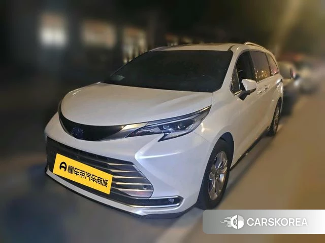 Toyota Saina 2022 Белый из Китая, фото 4