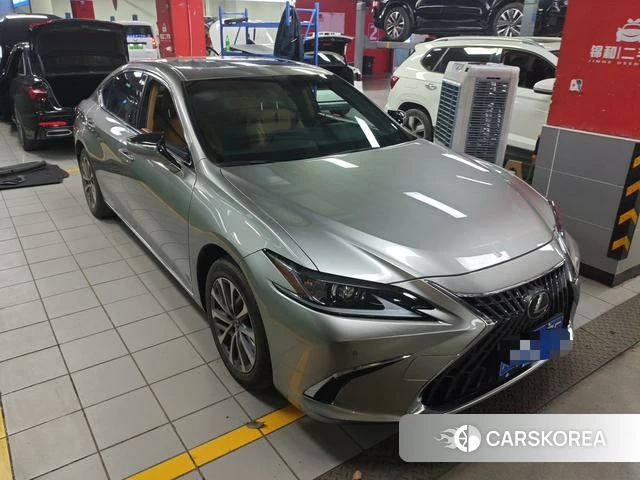 Lexus ES 2022 Шампань из Китая, фото 5