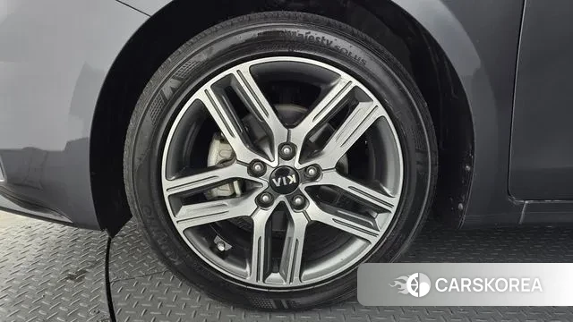 Kia Come New K3 id 3656252 из Кореи 14