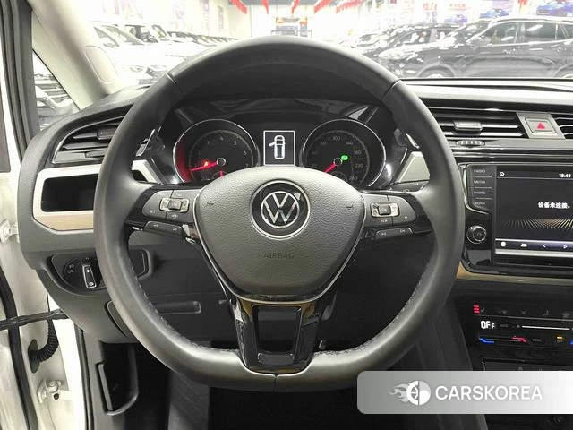 Volkswagen Touran L id 4301522 из Китая 11