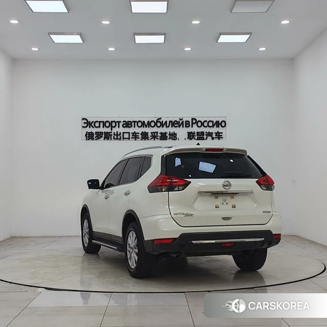 Nissan Qijun id 4214553 из Китая 12