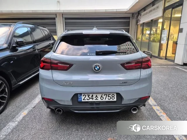 BMW X2 (F39) 2023 Небесно-голубой из Кореи, фото 4
