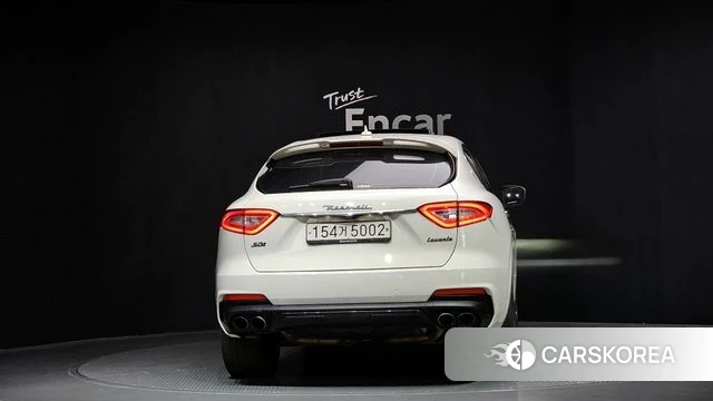 Maserati Levante id 4284972 из Кореи 29