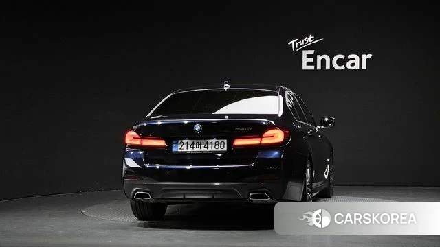 BMW 5 Series (G30) id 4848375 из Кореи 28