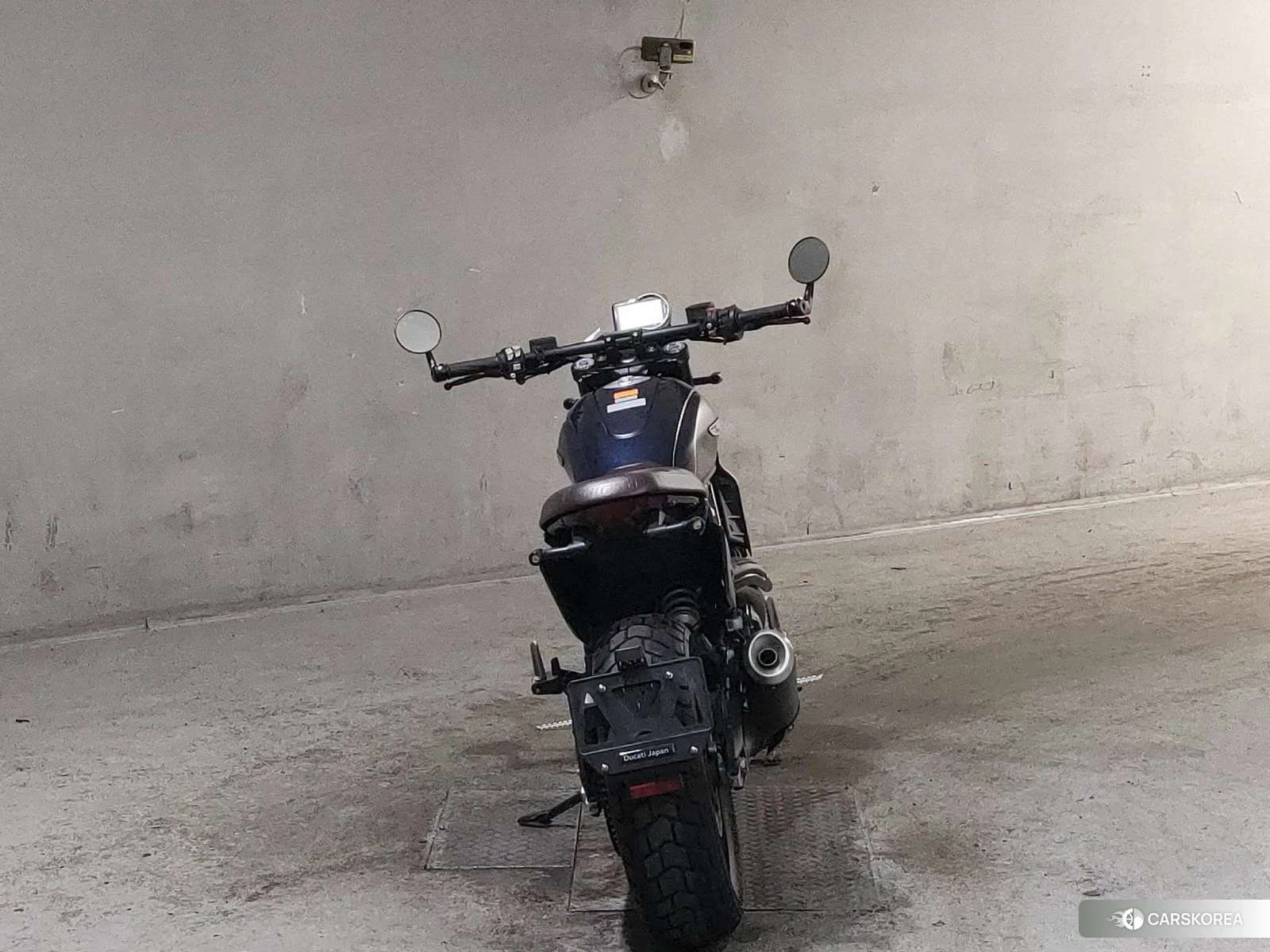 Ducati SCRAMBLER NIGHT SHIFT 2024 из Японии, фото 2