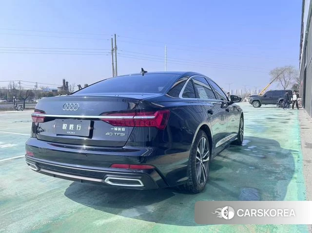 Audi A6L id 4329003 из Китая 10