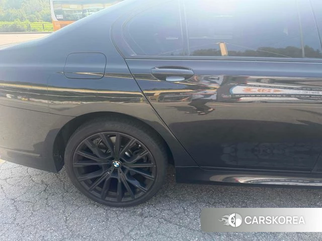 BMW 7 Series (G11) 2020 Черный из Кореи, фото 4