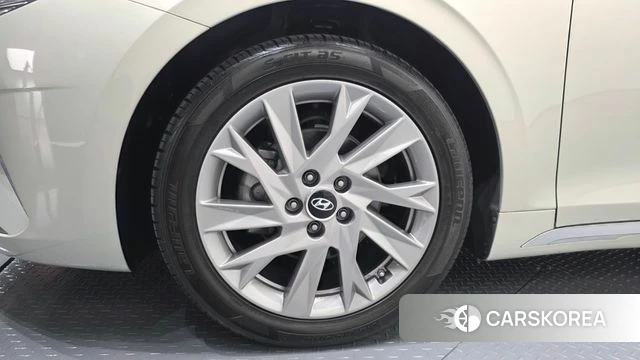 Hyundai The New Grandeur IG Hybrid id 4325036 из Кореи 30